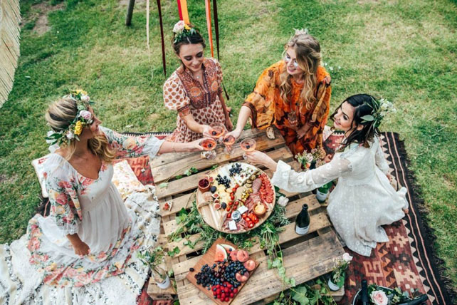  летний девичник, девичник в глэмпинге