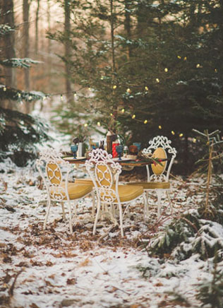 зимняя фотосессия лав стори, пикник на свежем воздухе