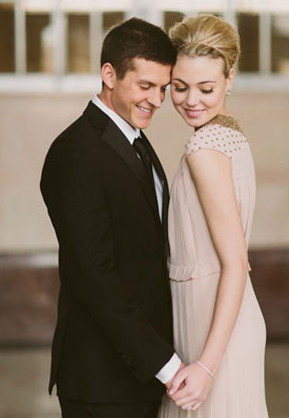 зимняя фотосессия лав стори, романтический новогодний ужин