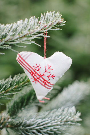 зимняя фотосессия лав стори, зимняя сказка