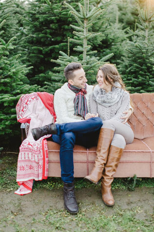 зимняя фотосессия лав стори, зимняя сказка