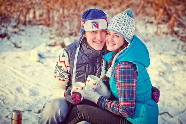 зимняя фотосессия лав стори на катке