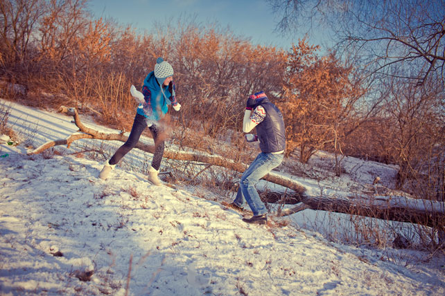 зимняя фотосессия лав стори на катке