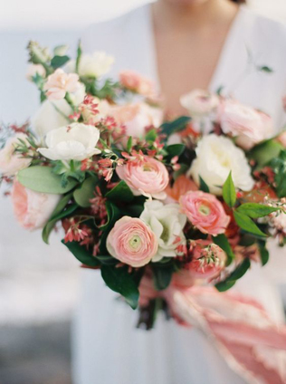 Вечная классика: 50 свадебных букетов в розовом цвете 