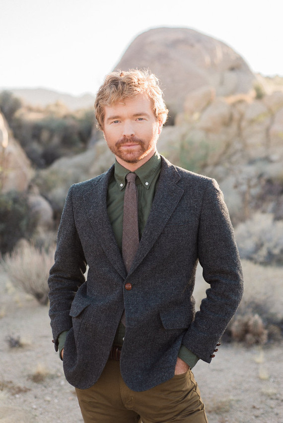 стильный образ жениха 2021 