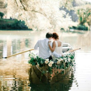 Bon Voyage! 50 фотоидей для свадебной прогулки на лодке