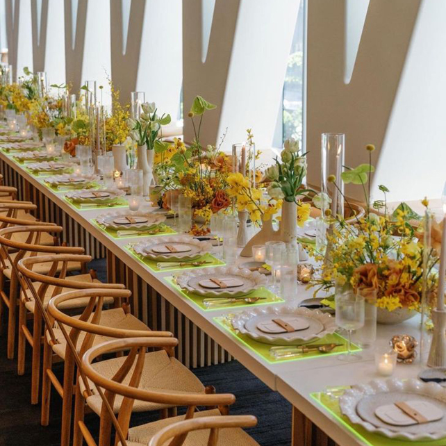 Декор свадебного стола: 51 идея для центральных украшений, 