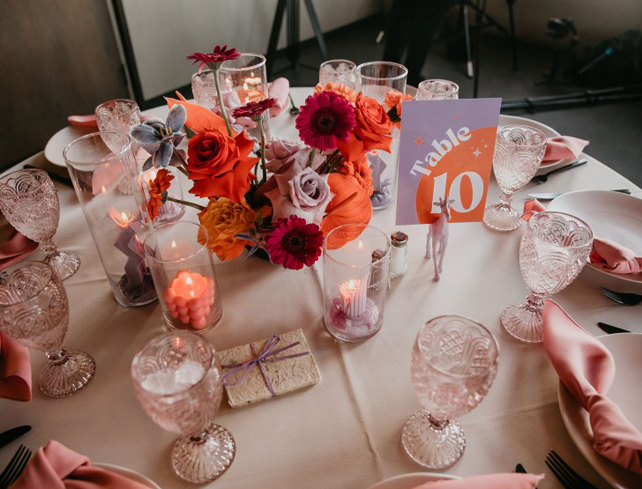 Декор свадебного стола: 51 идея для центральных украшений, 
