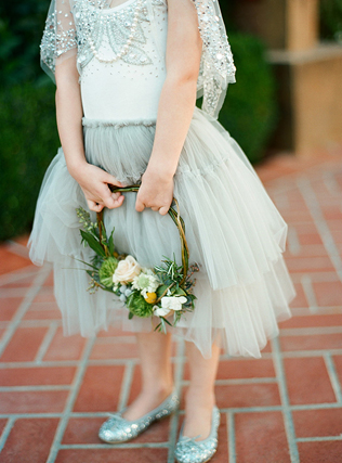 55 потрясающих нарядов для цветочных девочек 