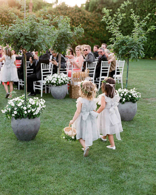 55 потрясающих нарядов для цветочных девочек 