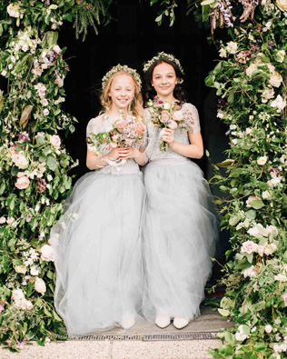 55 потрясающих нарядов для цветочных девочек 