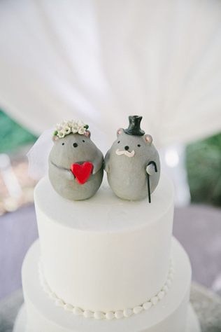 60 необычных топперов для вашего свадебного торта 