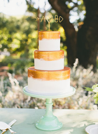 60 необычных топперов для вашего свадебного торта 