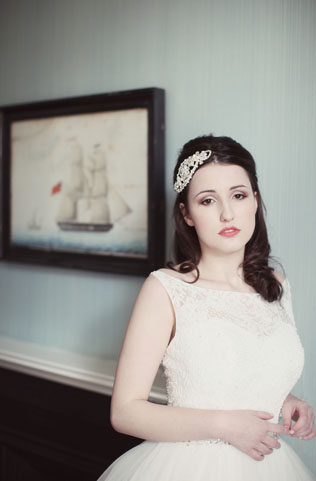 Зимние свадебные аксессуары: 60 украшений для волос 