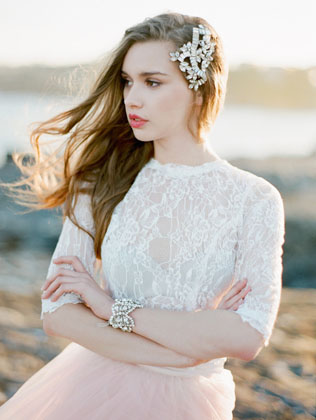 Зимние свадебные аксессуары: 60 украшений для волос 