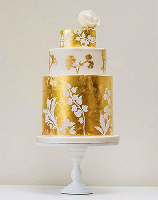 золотой свадебный торт