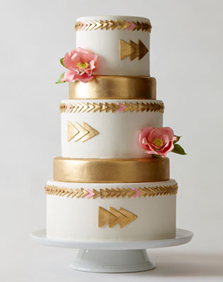 золотой свадебный торт