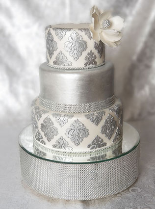 серебряный свадебный торт