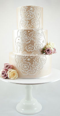 золотой свадебный торт