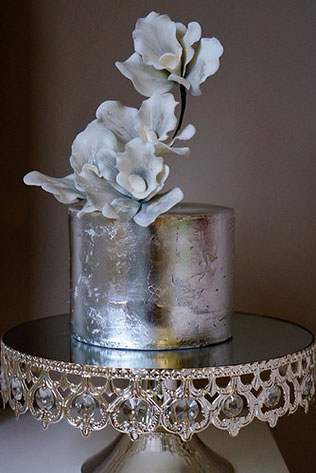 серебряный свадебный торт