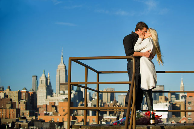 предложение руки на крыше