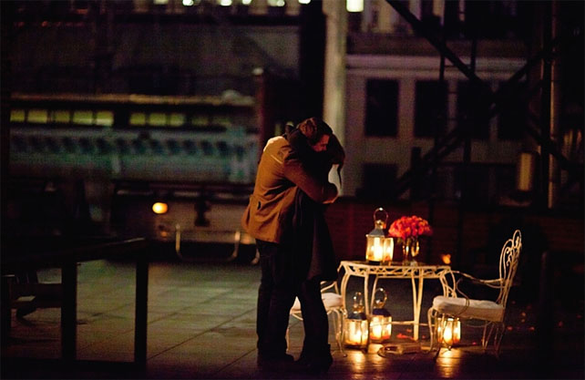 предложение руки на крыше