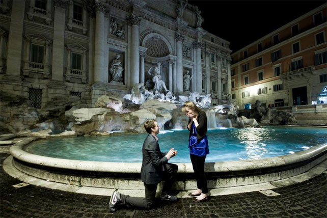 предложение руки на отдыхе