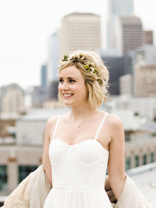 прическа невесты 2019, свадебная стрижка боб, удлиненный боб 