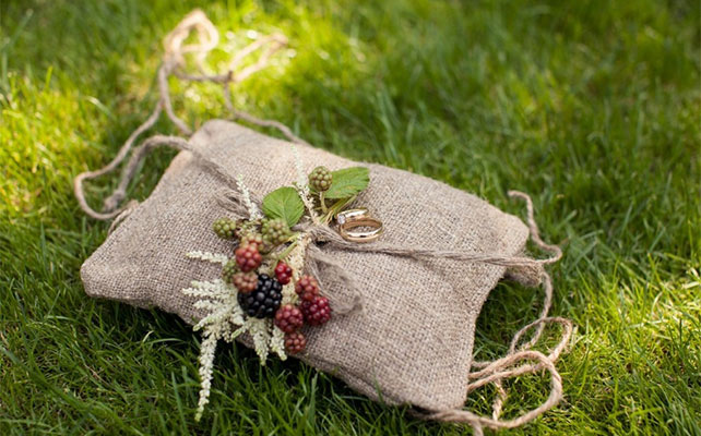 осенняя свадьба, мешковина в декоре