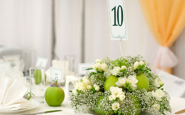 осенняя свадьба, яблоки в декоре