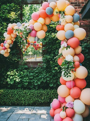 тренды свадебного декора 2019, воздушные шары в декоре 
