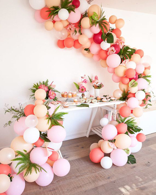 тренды свадебного декора 2019, воздушные шары в декоре 