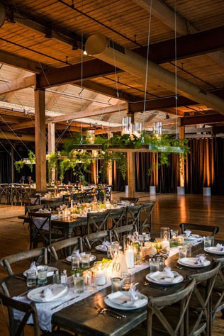 тренды свадебного декора 2019, свадьба в стиле индастриал лофт, урбан и минимализм 