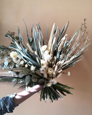 тренды свадебного декора 2019, необычная свадебная флористика