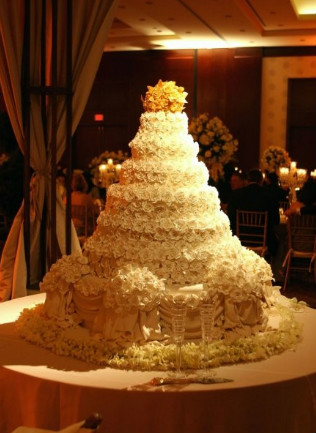 Свадебный торт Дональда Трампа и Мелании Кнаусс (2005) 