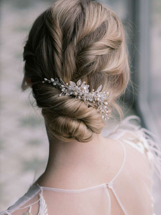 аксессуары для невест 2020, цветочная веточка в прическу 