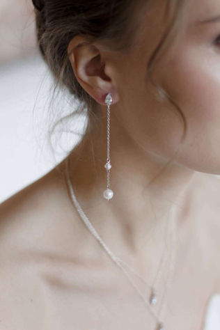 аксессуары для невест 2020, серьги в стиле минимализм 