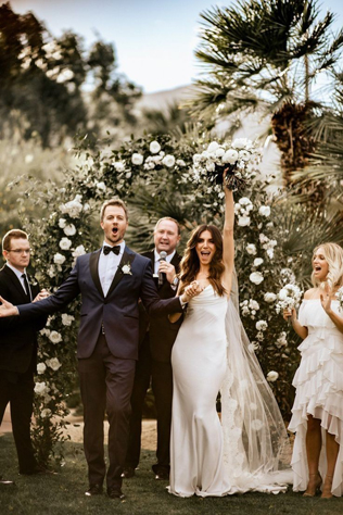 82 песни, которые можно включить во время свадебной церемонии 