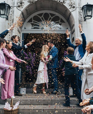 82 песни, которые можно включить во время свадебной церемонии 