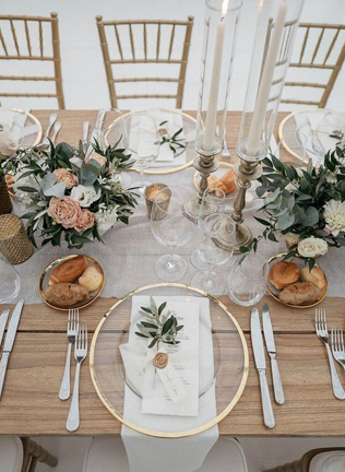 85 идей как сервировать стол на свадьбу 