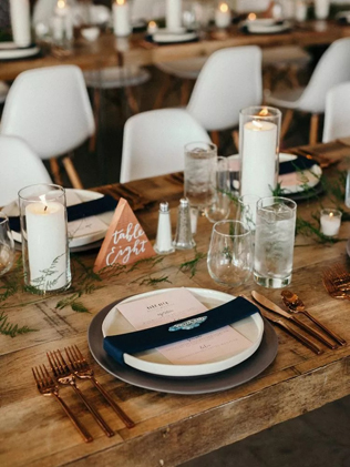 85 идей как сервировать стол на свадьбу 