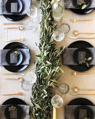 85 идей как сервировать стол на свадьбу 