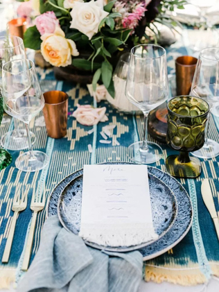 85 идей как сервировать стол на свадьбу 