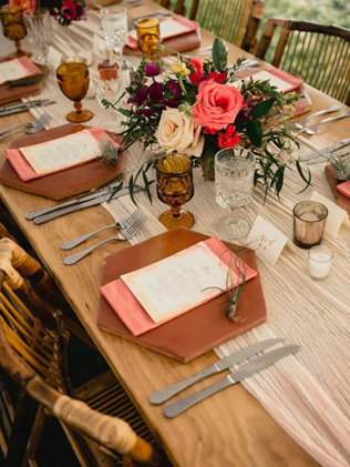 85 идей как сервировать стол на свадьбу 