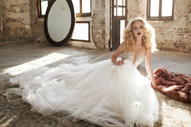 Свадебное платье Julie Vino 2015
