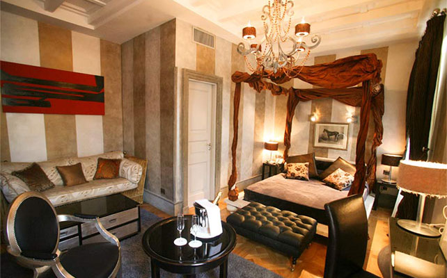 отель At the Roman Forum в Риме