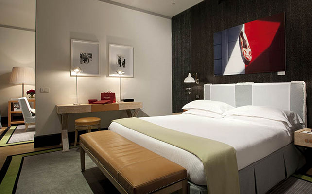 отель Portrait Suites Roma в Риме