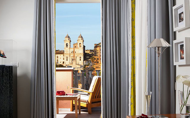 отель Portrait Suites Roma в Риме