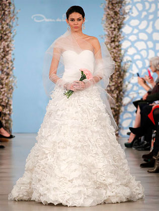свадебное платье из коллекции Spring 2014 Oscar de la Renta