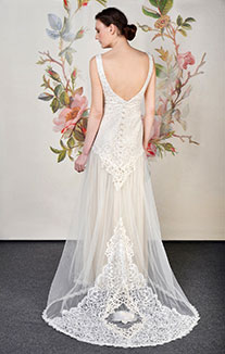 летние свадебные платья с открытой спиной